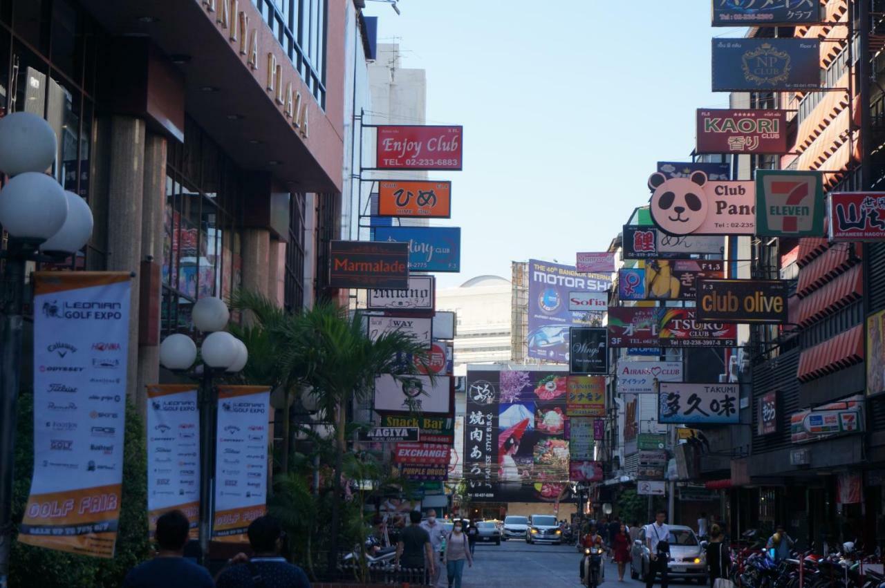Travel Lodge Surawong (Adults Only) Bangkok Dış mekan fotoğraf
